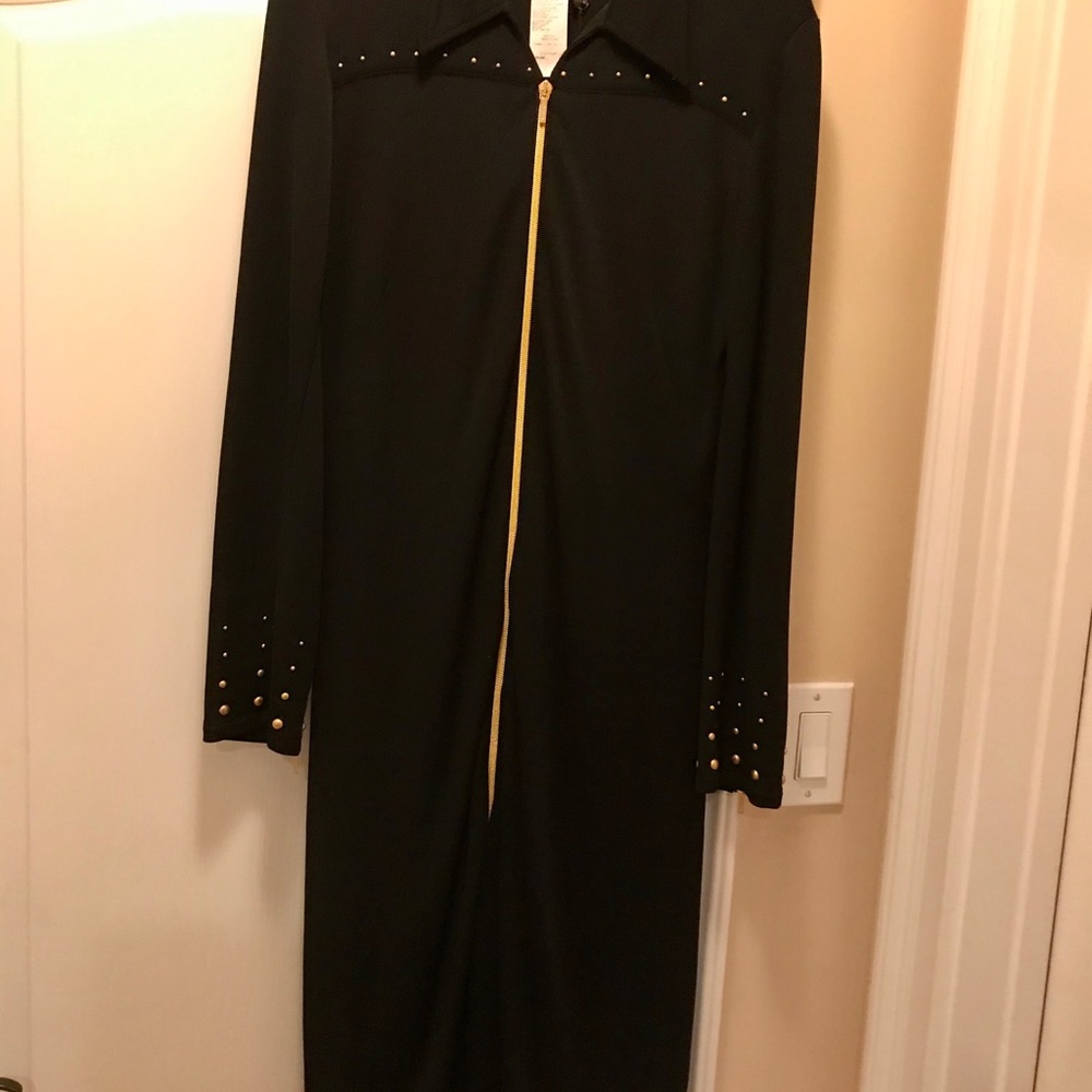 Beautiful zip up front versace dress